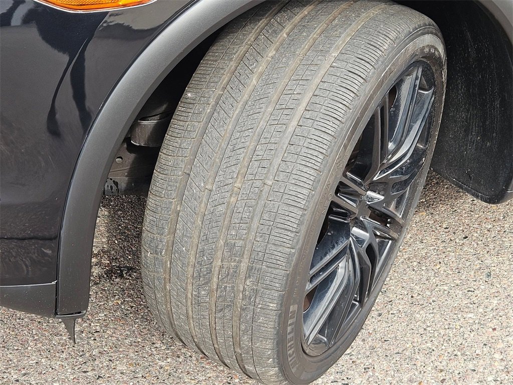 Used 2014 Porsche Cayenne Turbo image 11