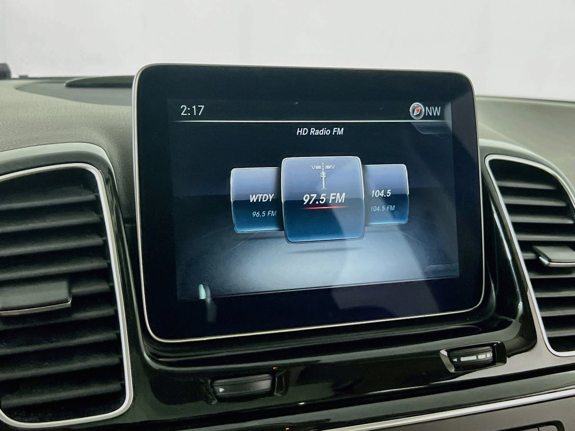 Used 2018 Mercedes-Benz GLE 350 4MATIC image 14
