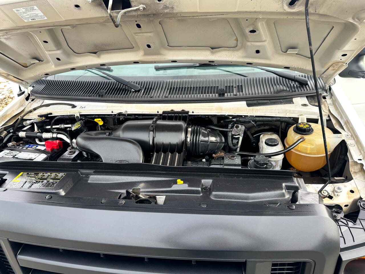 Used 2012 Ford E-250 and Econoline 250 w/ Insulation Pkg RWD image 22