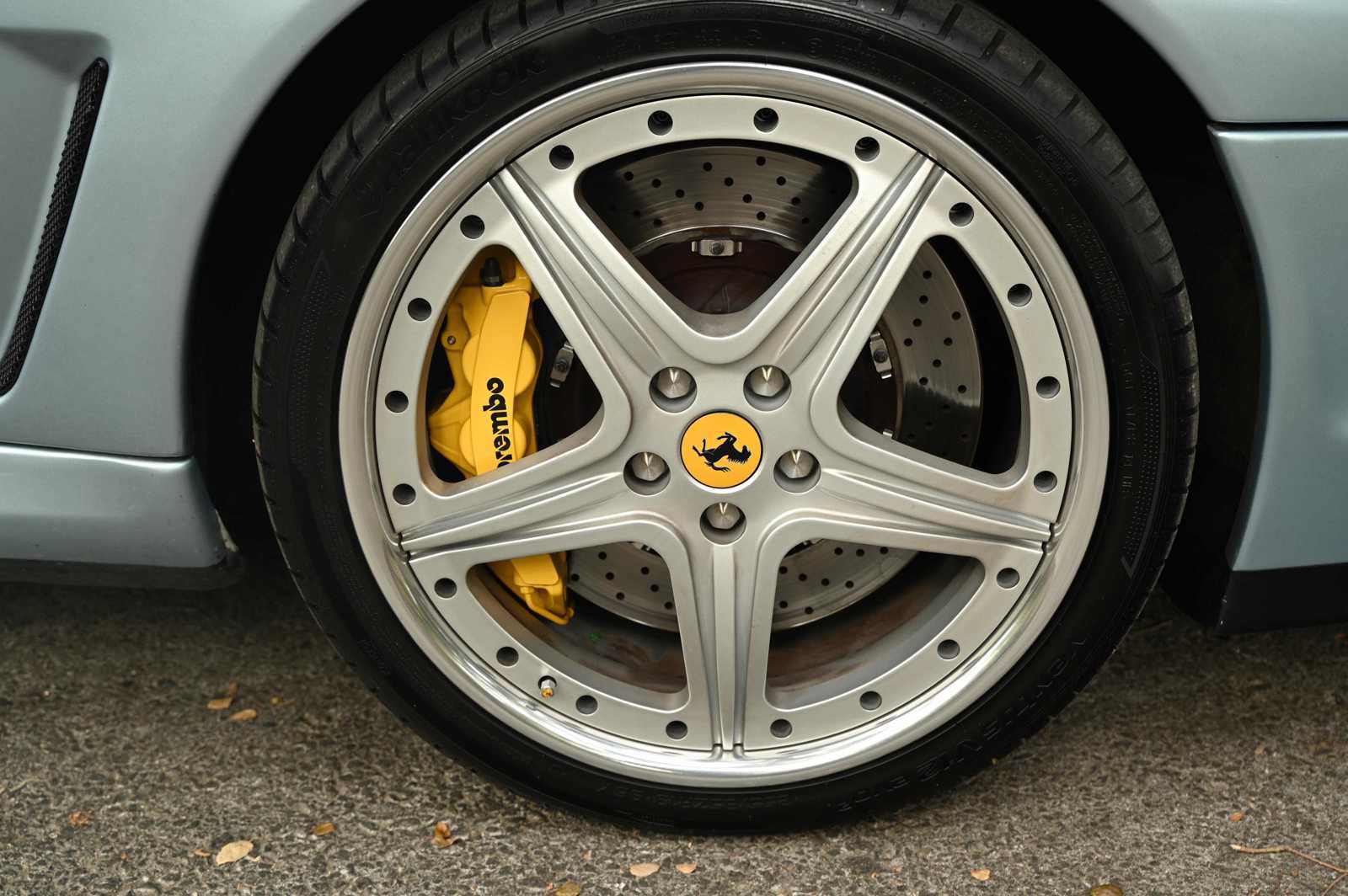 Used 2002 Ferrari 575M Maranello RWD image 9