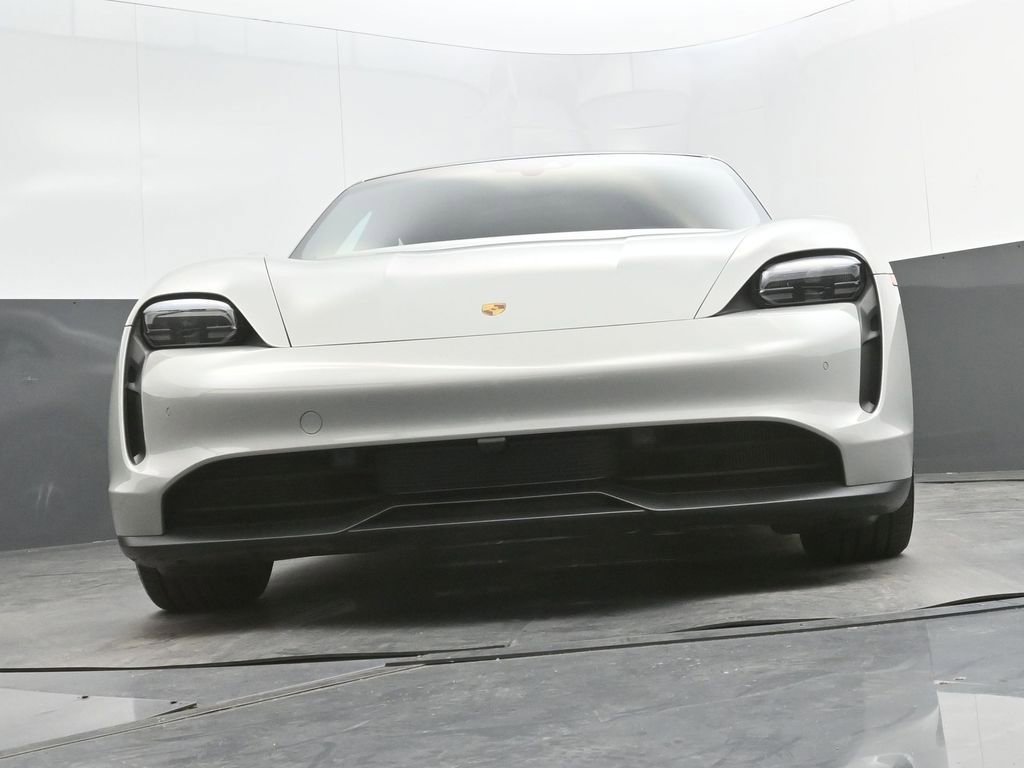 Certified 2023 Porsche Taycan image 29