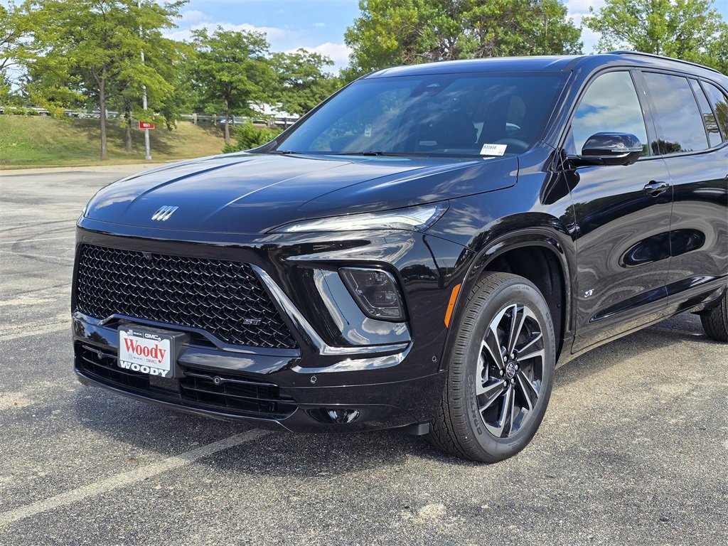 New 2026 Buick Enclave Sport Touring w/ Super Cruise Package image 10