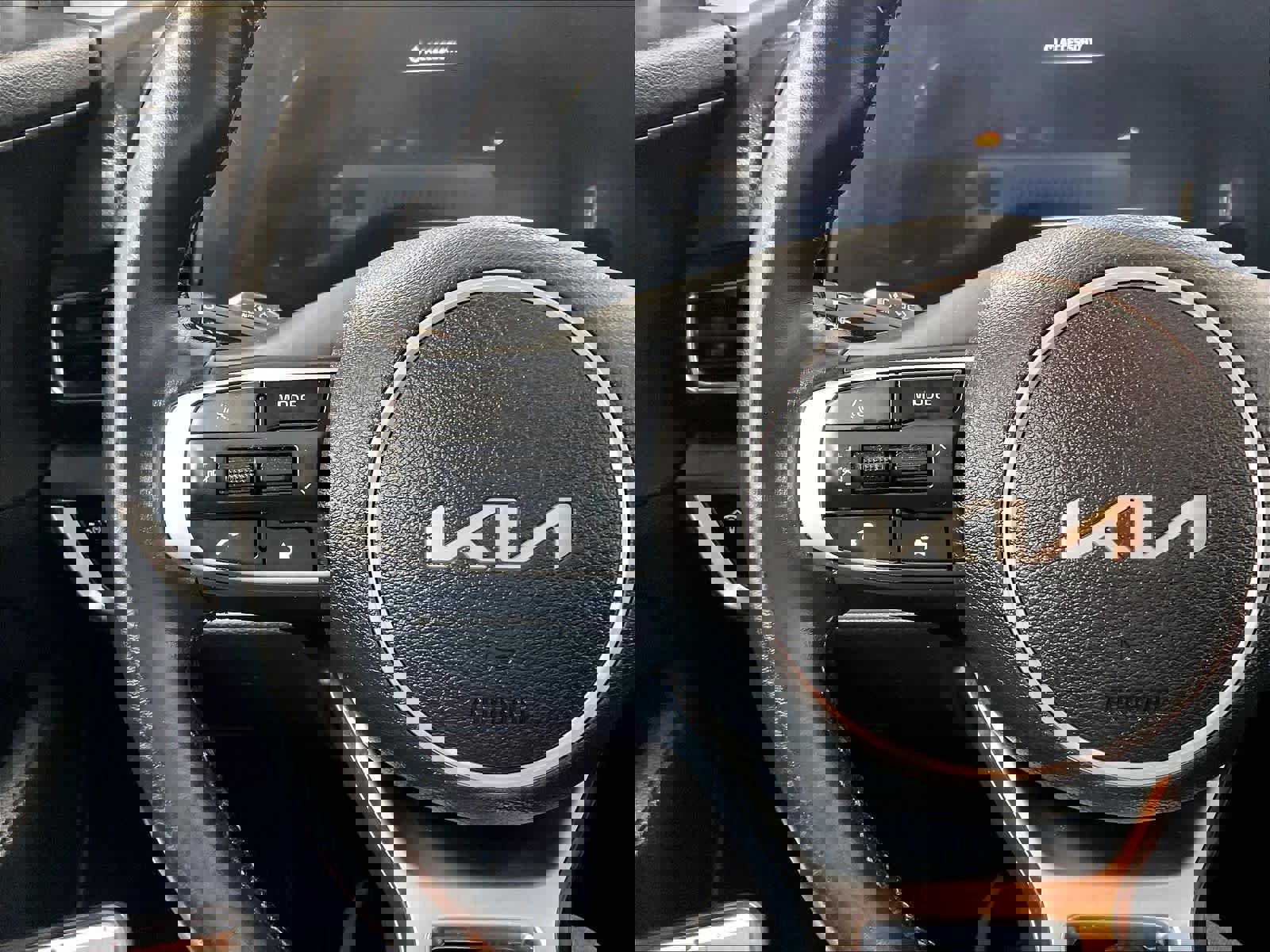 Used 2023 Kia Sportage EX AWD/4WD image 22