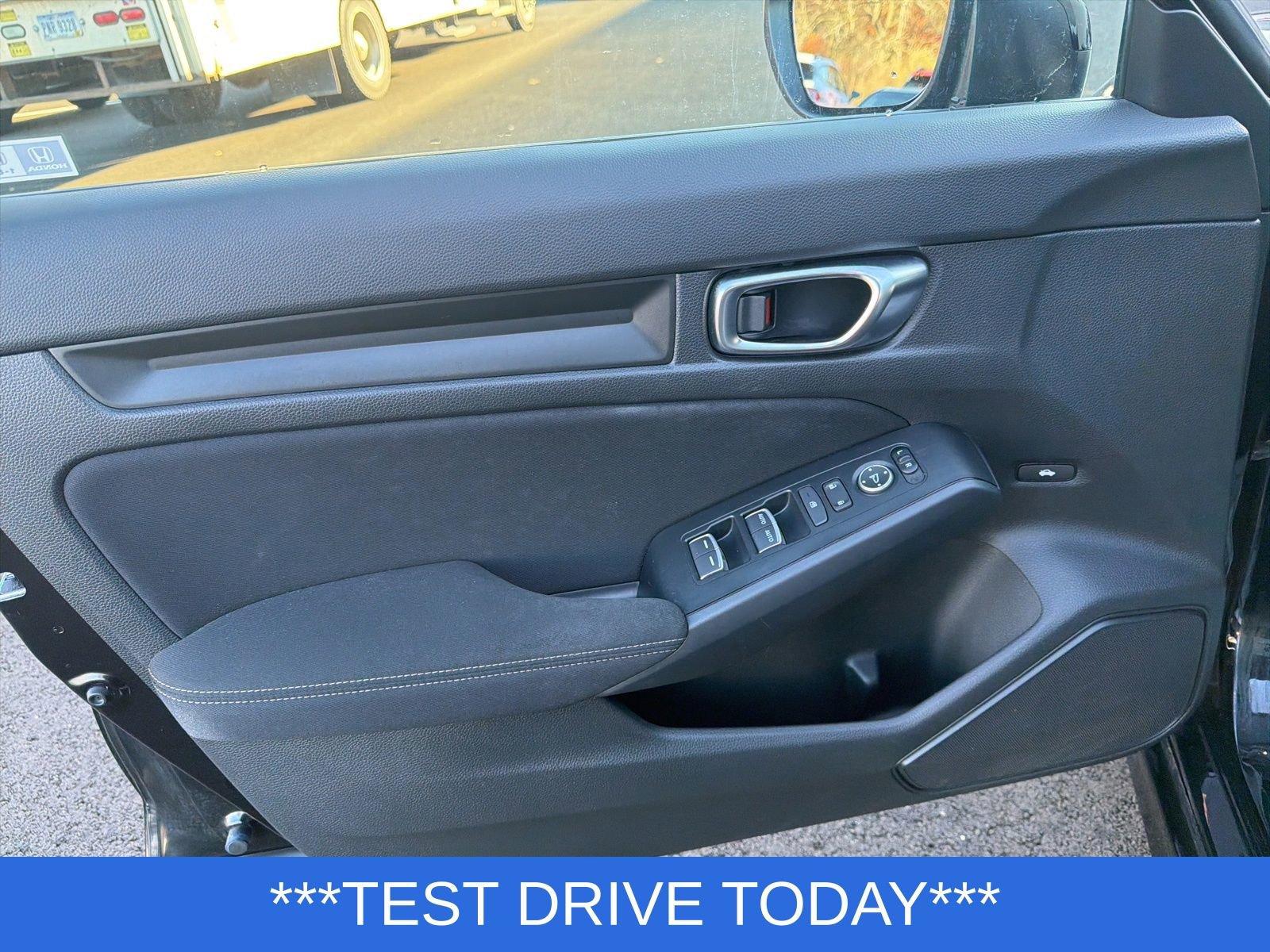 Used 2022 Honda Civic Sport image 10