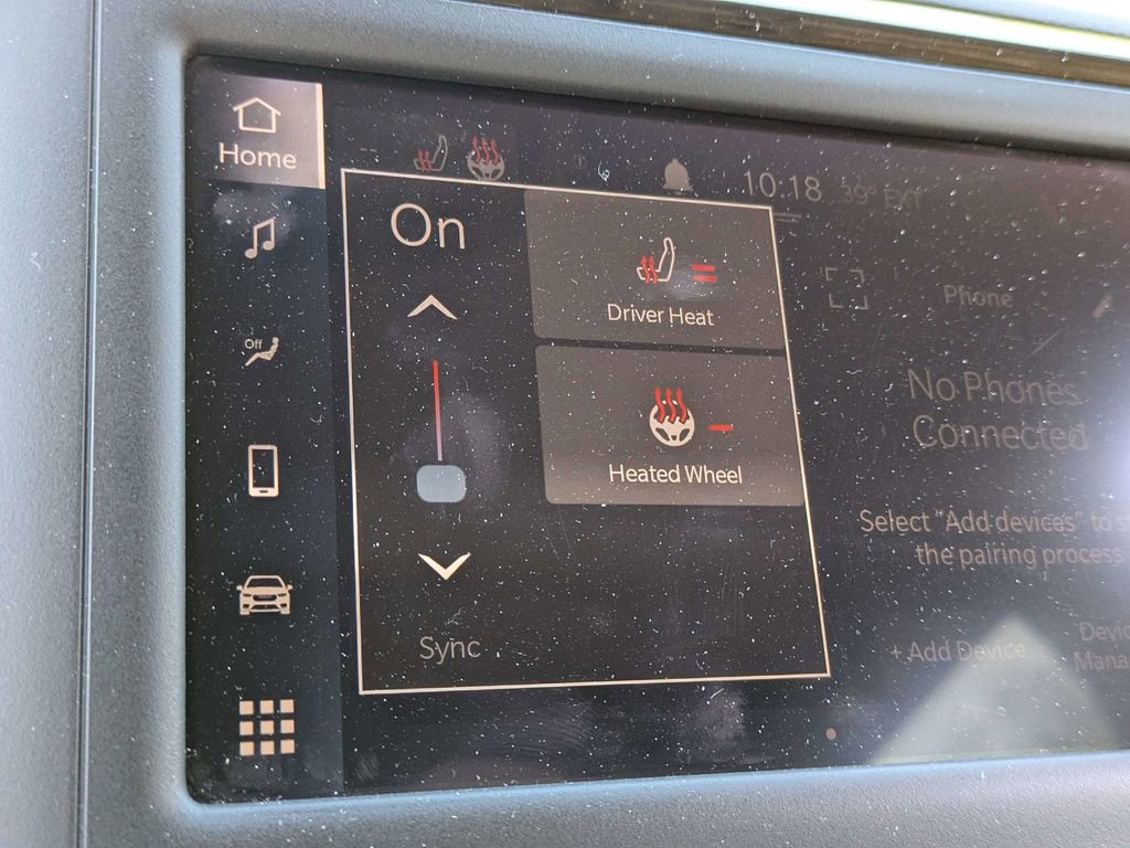 Used 2023 Chrysler Voyager LX image 25