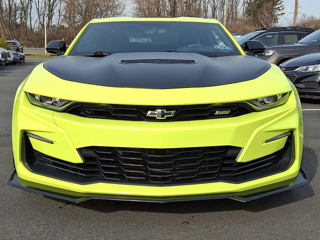 Used 2020 Chevrolet Camaro SS image 2