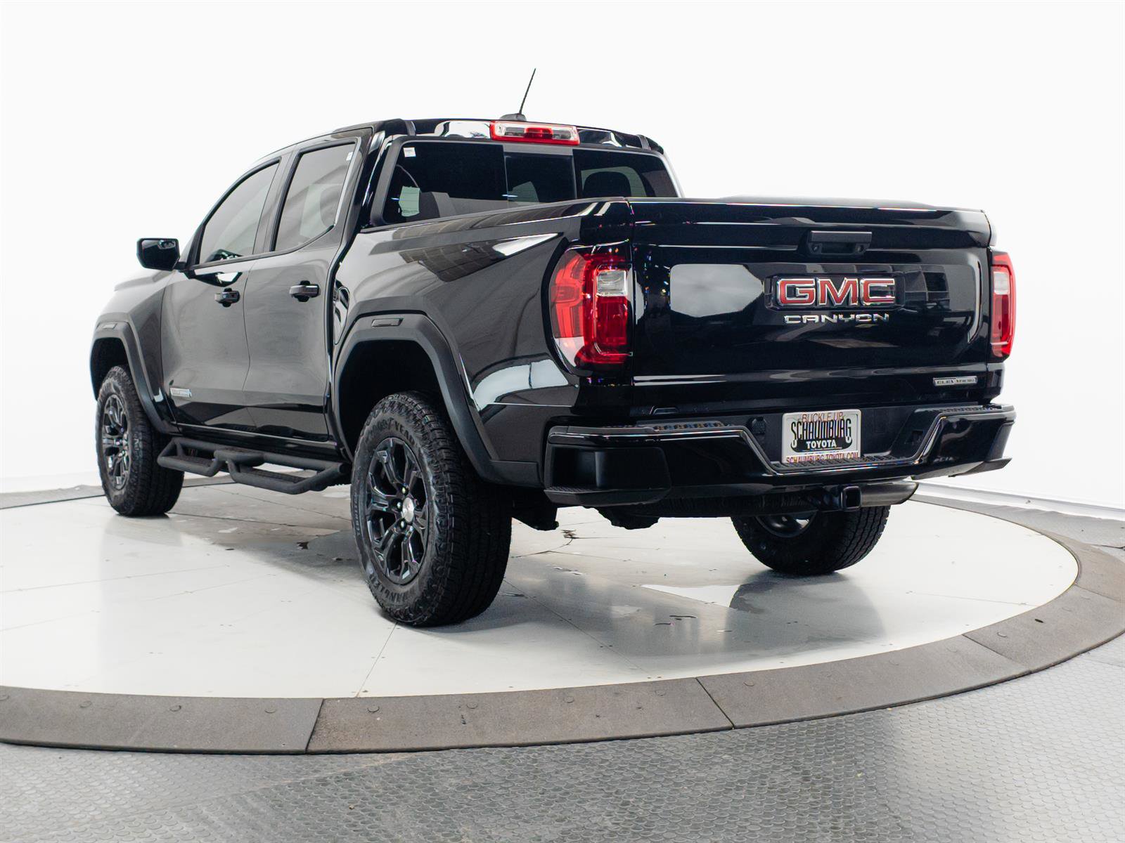 Used 2024 GMC Canyon Elevation w/ Convenience Package RWD image 8