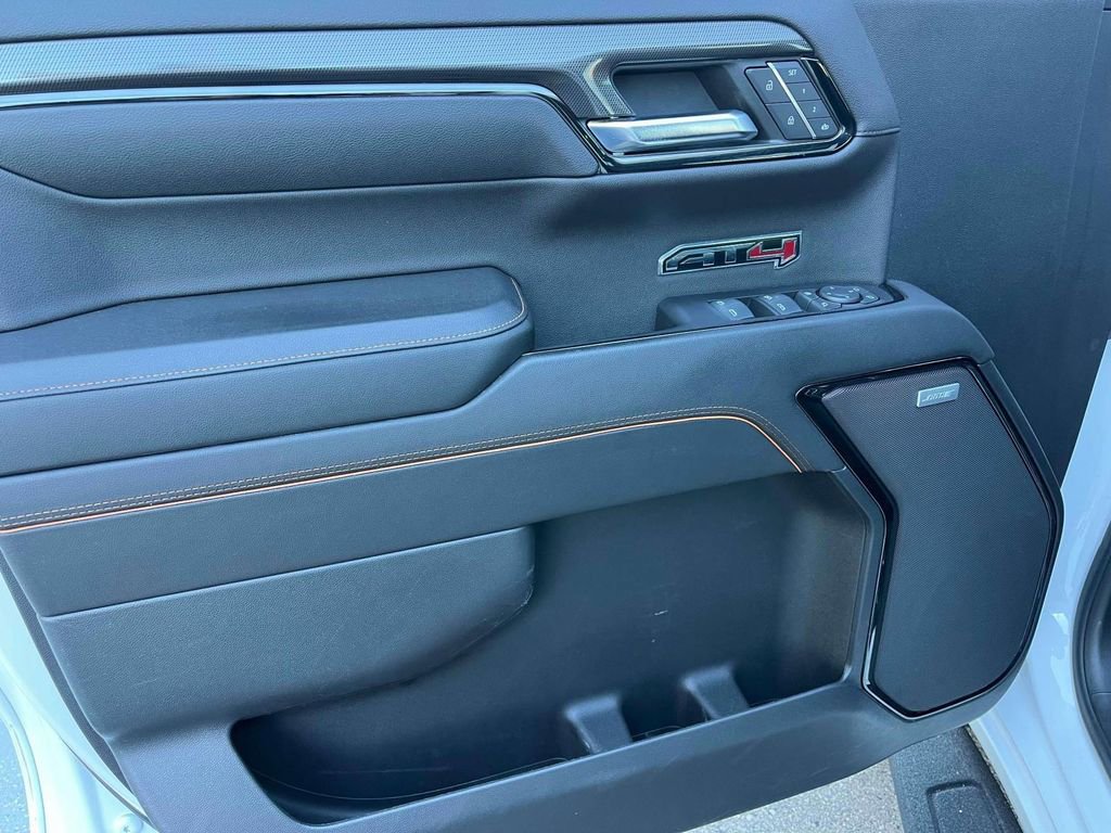 Used 2023 GMC Sierra 1500 AT4 w/ AT4 Premium Package AWD/4WD image 23