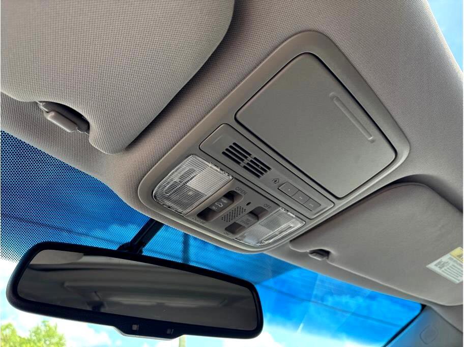 Used 2013 Honda Odyssey Touring image 22