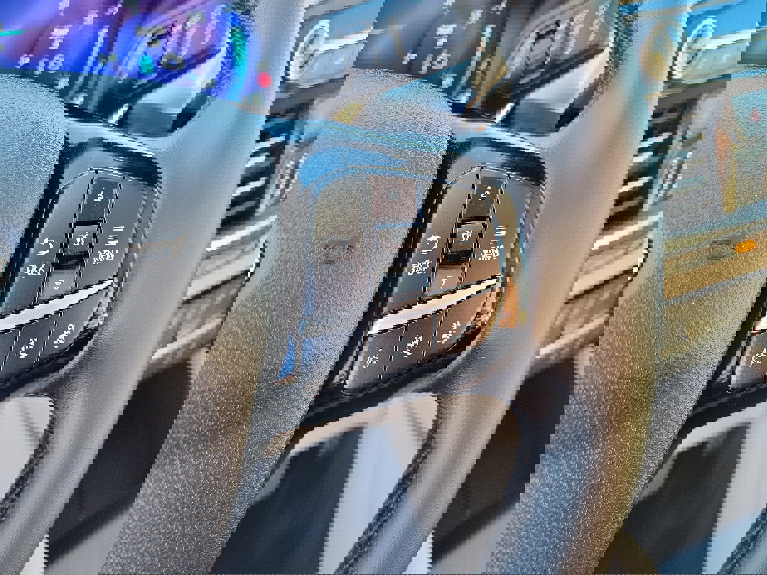 Certified 2022 Ford Escape Titanium image 24