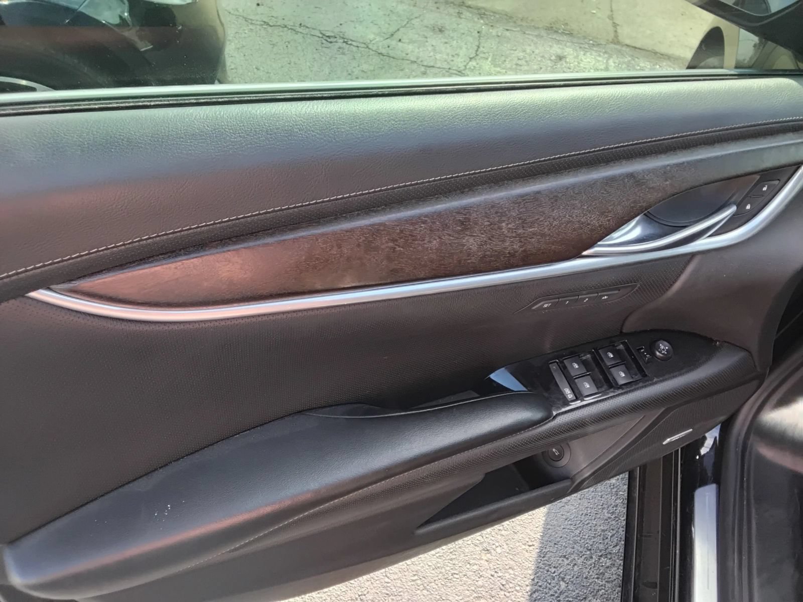 Used 2018 Cadillac XTS Luxury FWD image 8