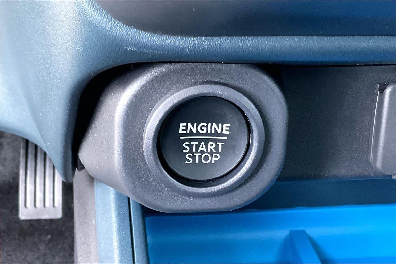 New 2026 Ford Maverick XLT w/ XLT Luxury Package FWD image 17
