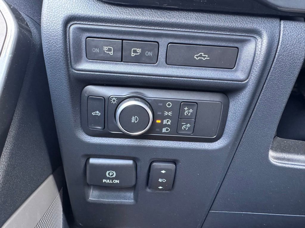 Used 2022 Ford F150 XLT w/ Equipment Group 302A High AWD/4WD image 36