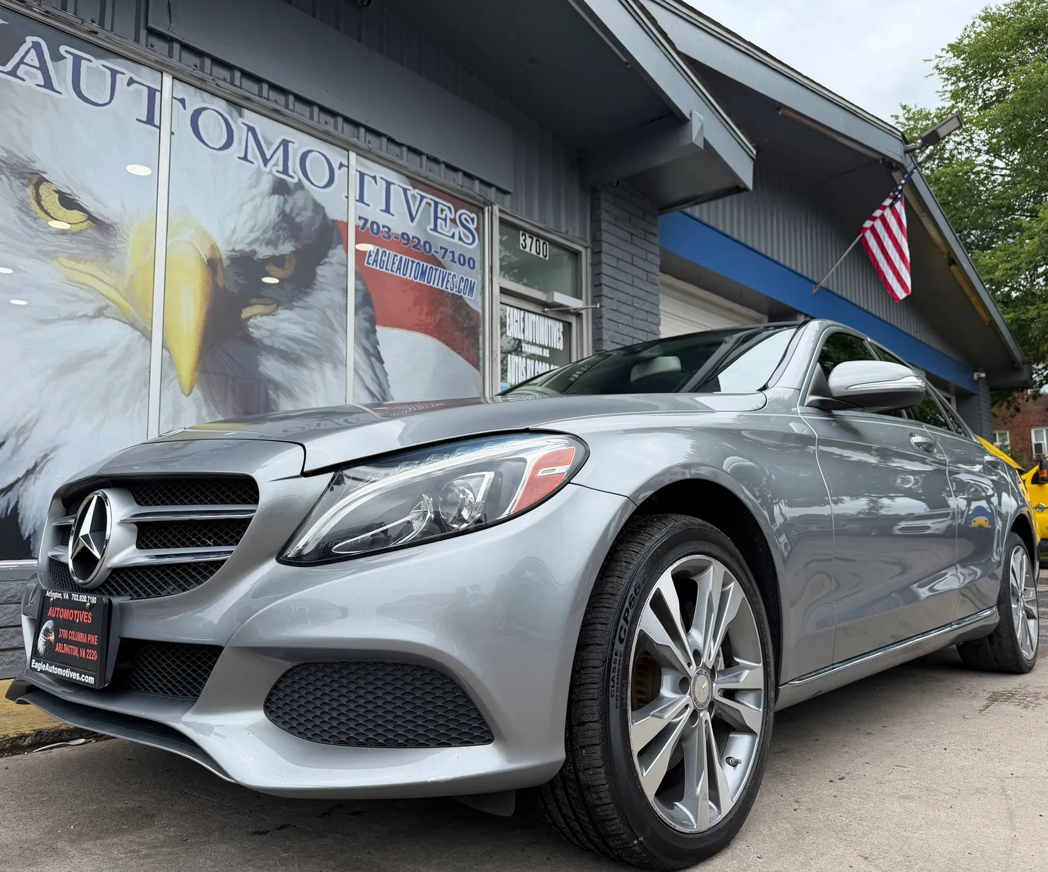 Used 2015 Mercedes-Benz C 300 4MATIC Sedan image 7