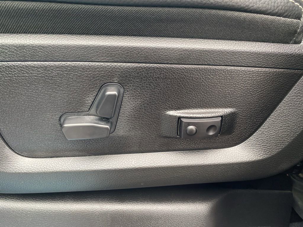 New 2026 RAM 2500 Limited image 12