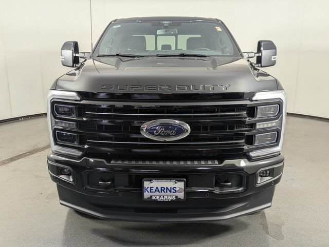 Used 2026 Ford F250 Platinum AWD/4WD image 3