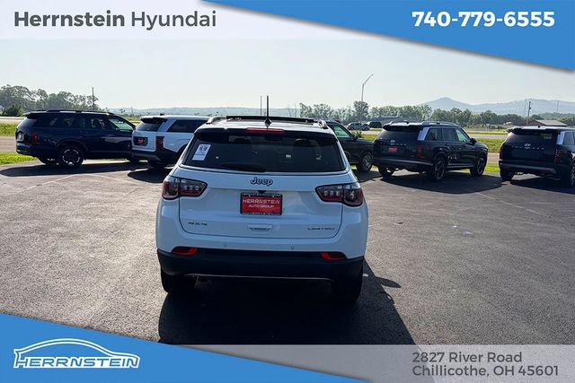 Used 2023 Jeep Compass Limited w/ Sun and Sound Group AWD/4WD image 31