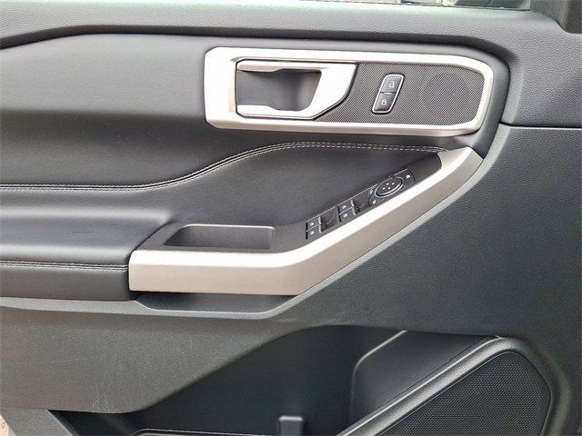 Certified 2023 Ford Explorer XLT w/ Equipment Group 202A image 13