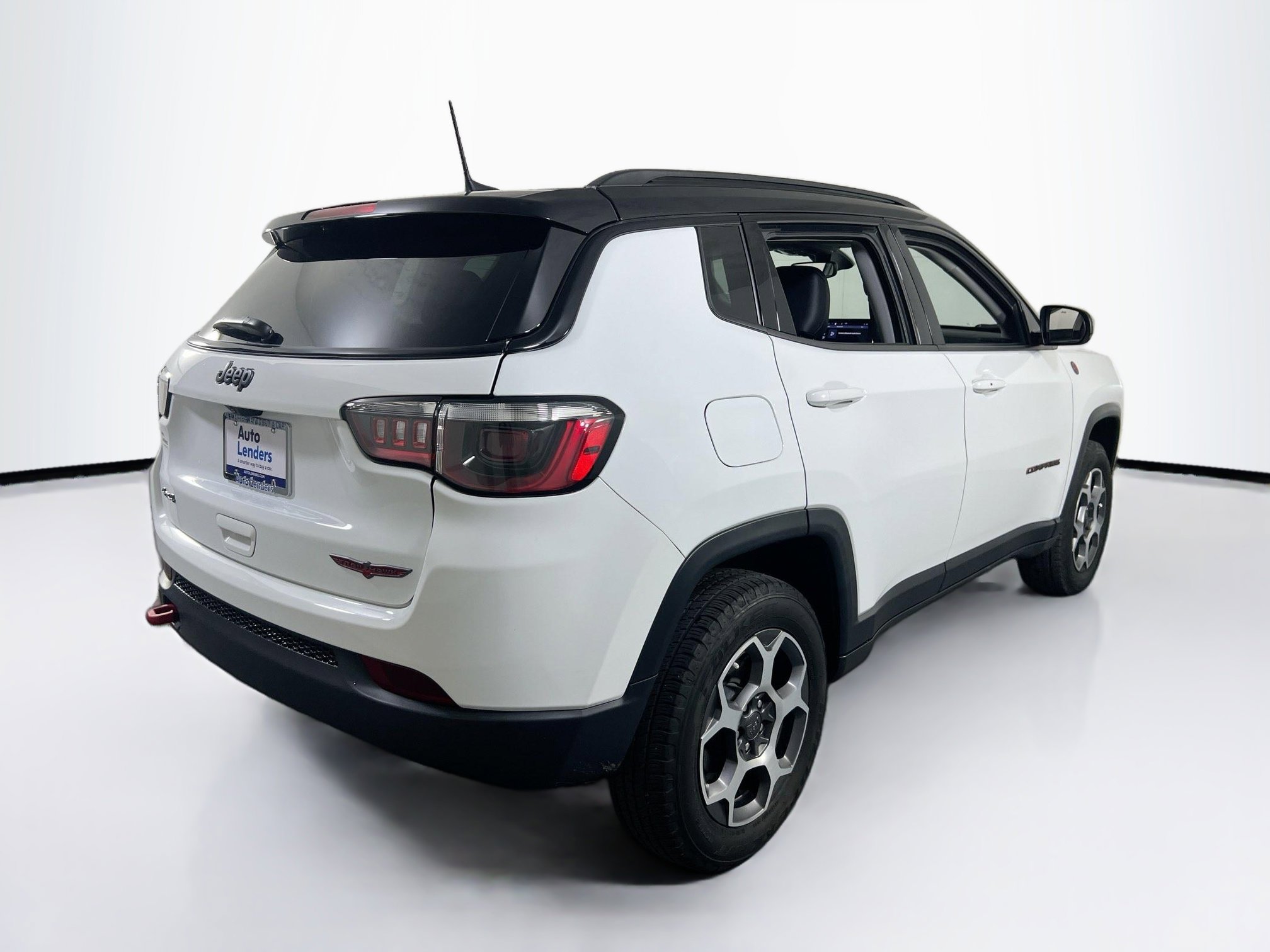 Used 2022 Jeep Compass Trailhawk w/ Sun and Sound Group image 5