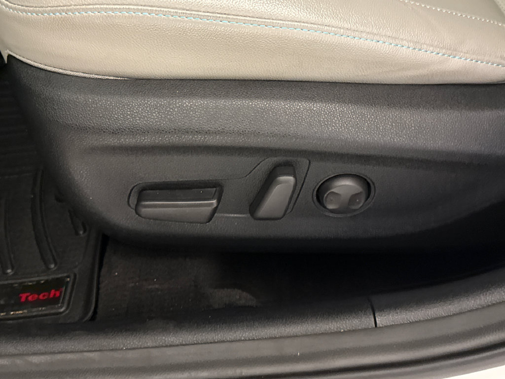 Used 2022 Kia Niro EX Premium FWD image 22