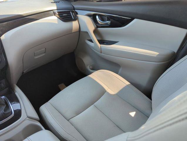 Certified 2021 Nissan Rogue Sport SL w/ Premium Package FWD image 23