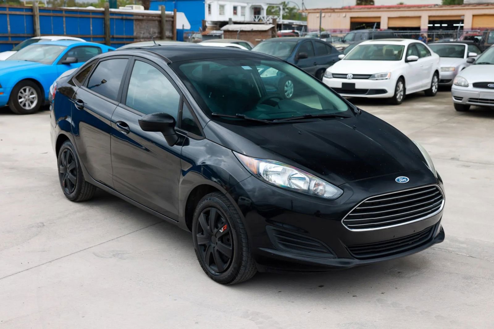 Used 2017 Ford Fiesta S FWD image 9