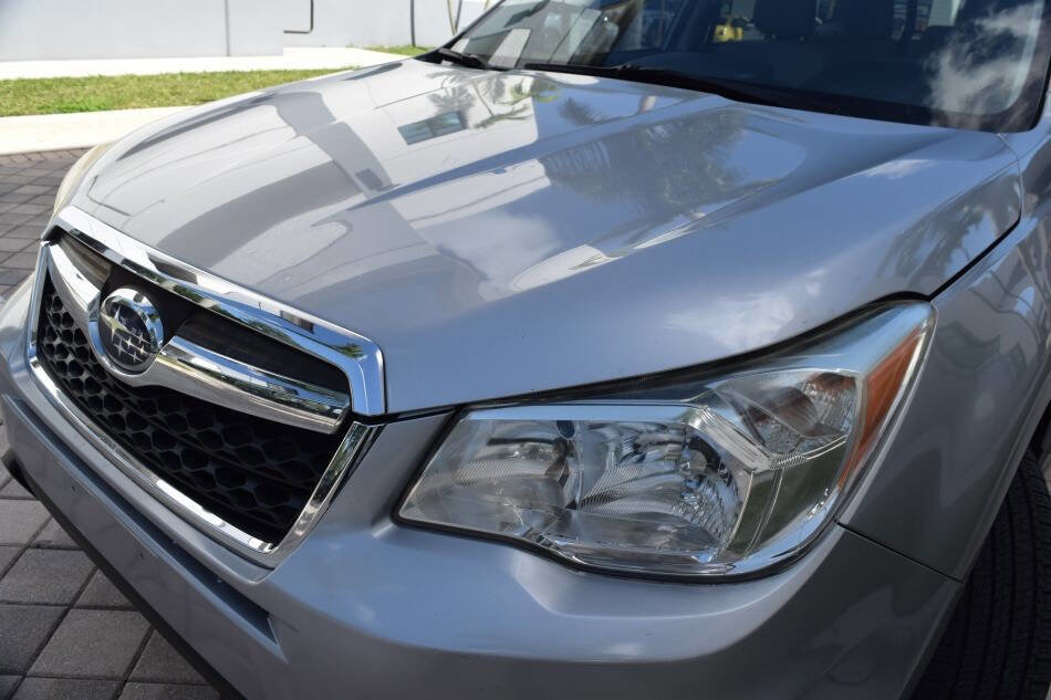 Used 2015 Subaru Forester 2.5i Premium w/ All-Weather Package AWD/4WD image 11