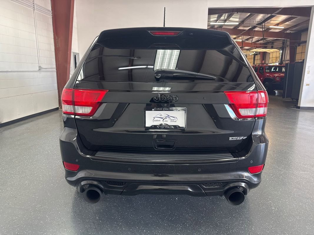 Used 2013 Jeep Grand Cherokee SRT8 AWD/4WD image 5