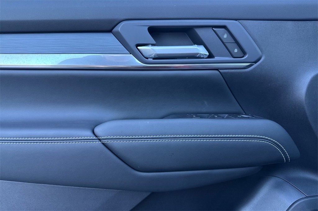 New 2026 GMC Terrain Elevation w/ Black Edition image 9