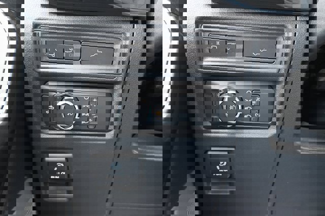 Used 2022 Ford F150 XLT w/ Equipment Group 302A High image 41