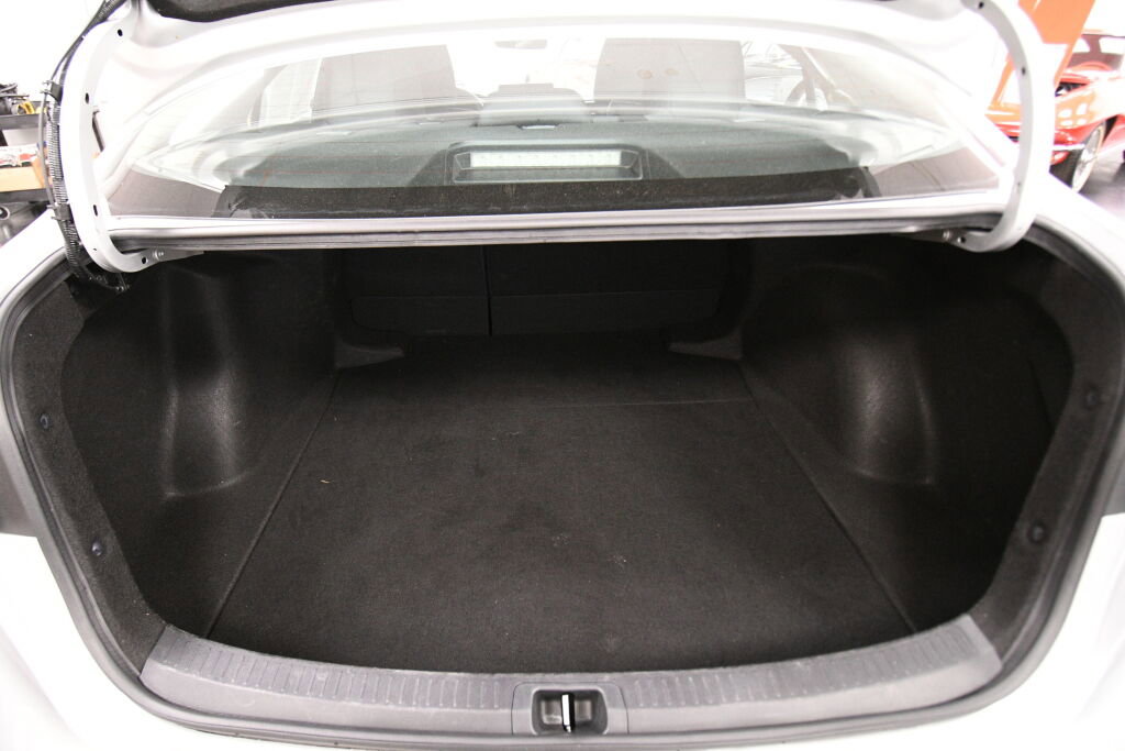 Certified 2024 Toyota Corolla LE image 25