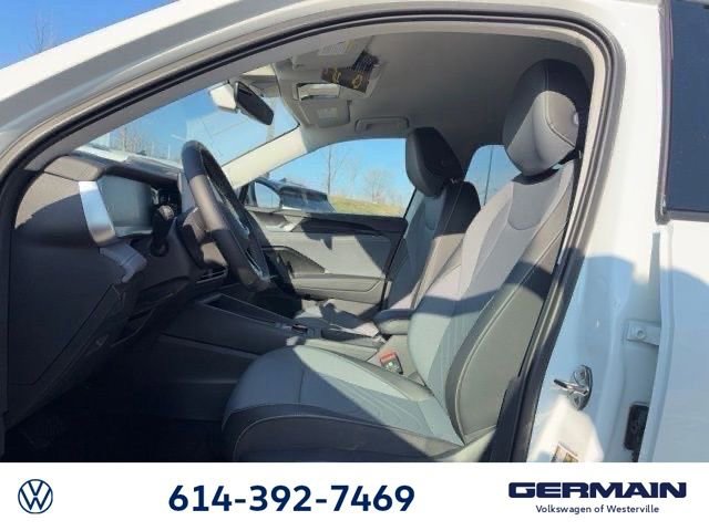 New 2026 Volkswagen Tiguan SE image 18