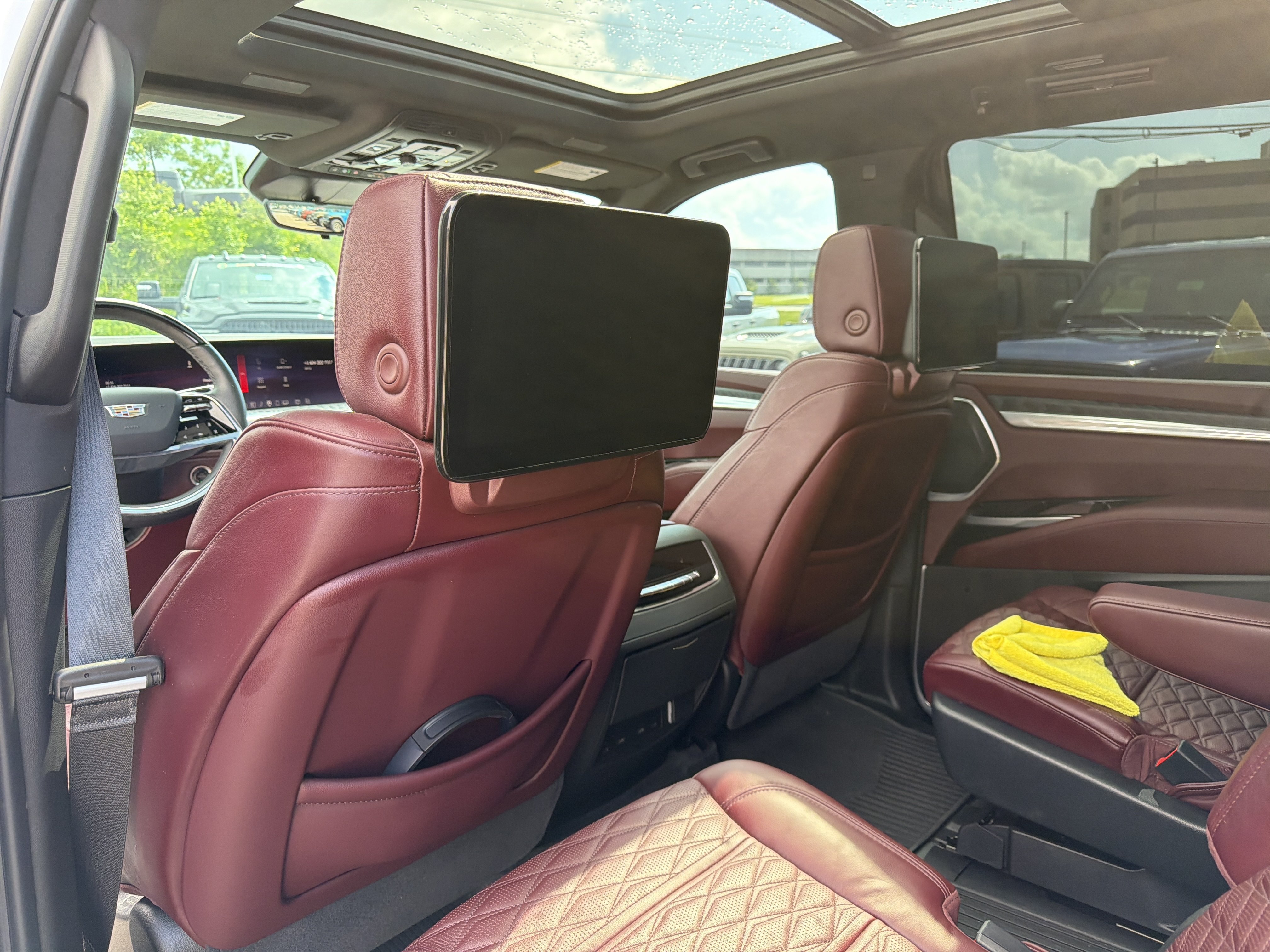 Used 2025 Cadillac Escalade Sport w/ Touring Package AWD/4WD image 20