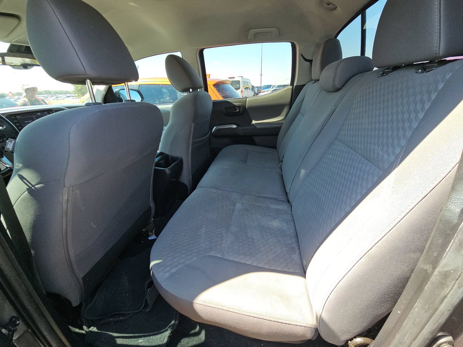 Used 2022 Toyota Tacoma SR5 w/ SR5 Appearance Package (SM) RWD image 10