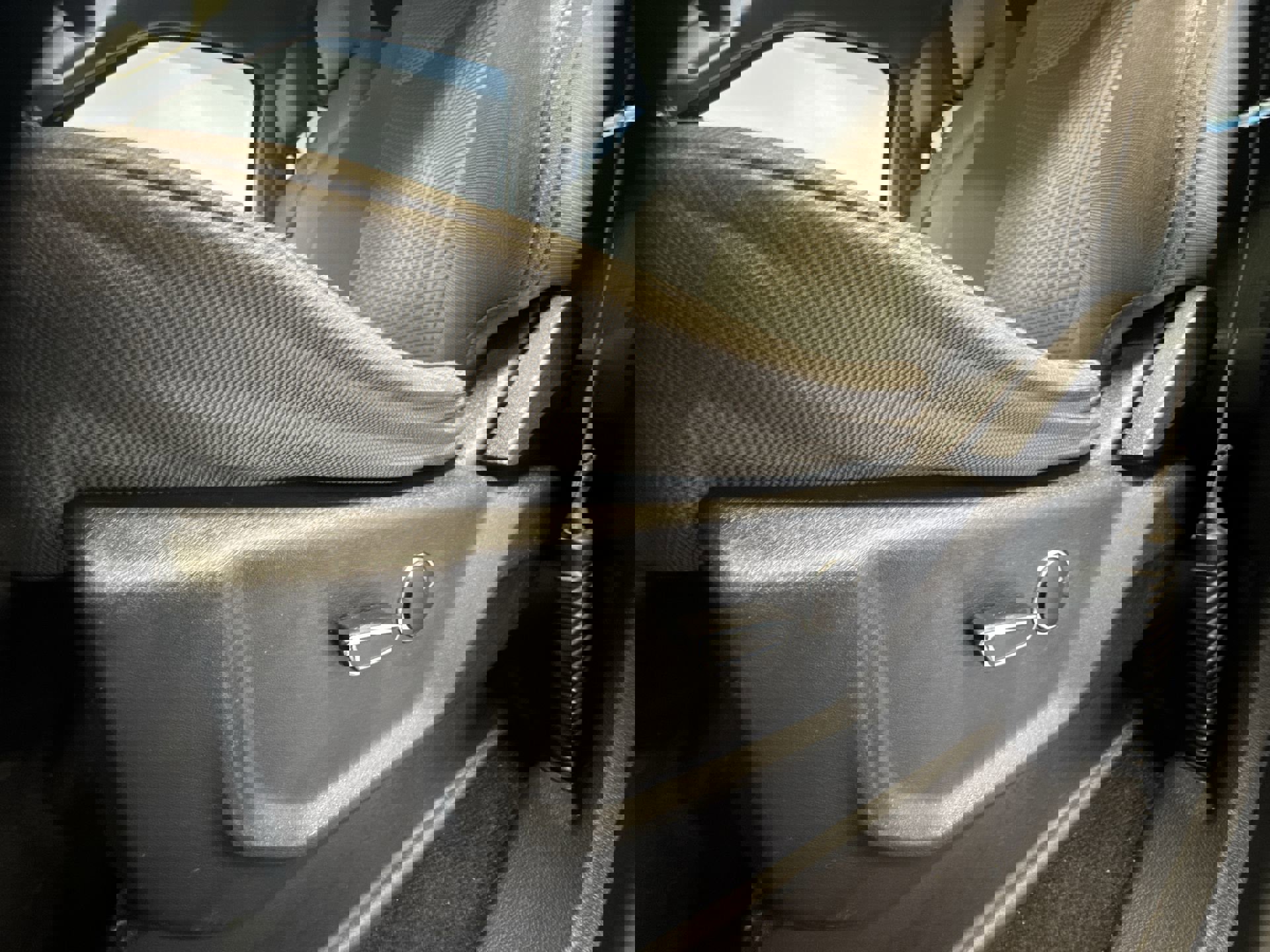 Used 2016 Ford F150 XLT w/ Trailer Tow Package image 12