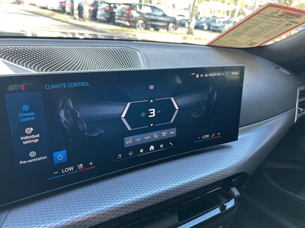 Used 2025 BMW M2 w/ Lighting Package image 7