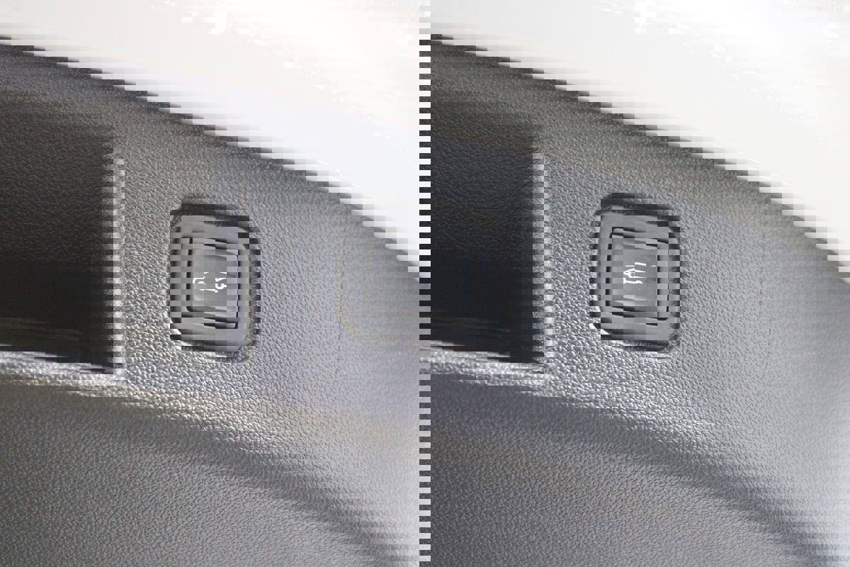 Used 2024 Chevrolet Blazer EV LT image 25