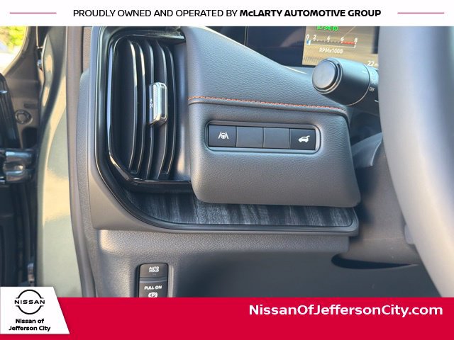New 2026 Nissan Armada PRO-4X w/ Captain's Chari Seat Package AWD/4WD image 31