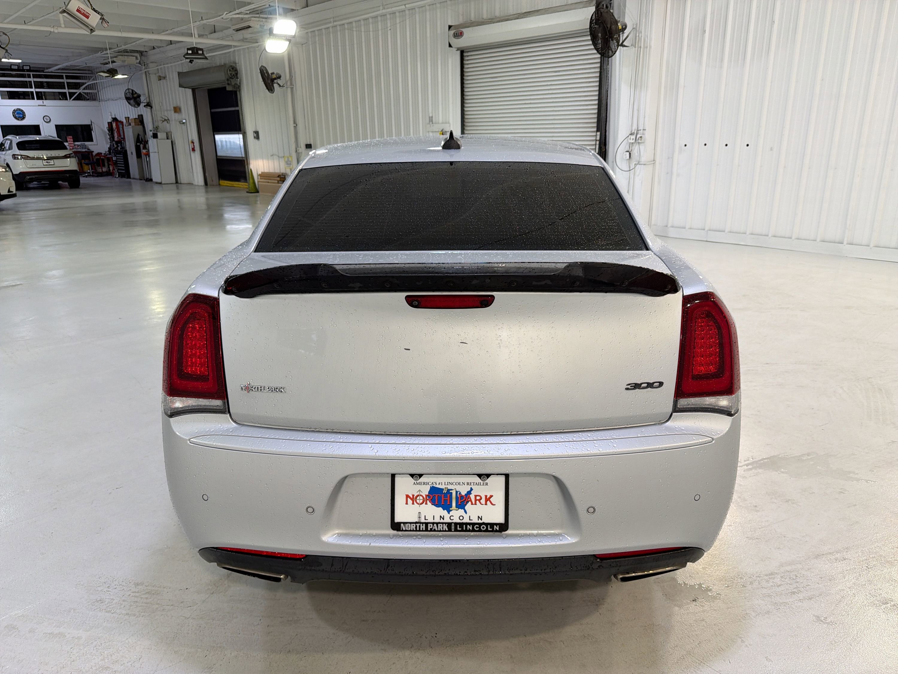 Used 2021 Chrysler 300 Touring L image 25