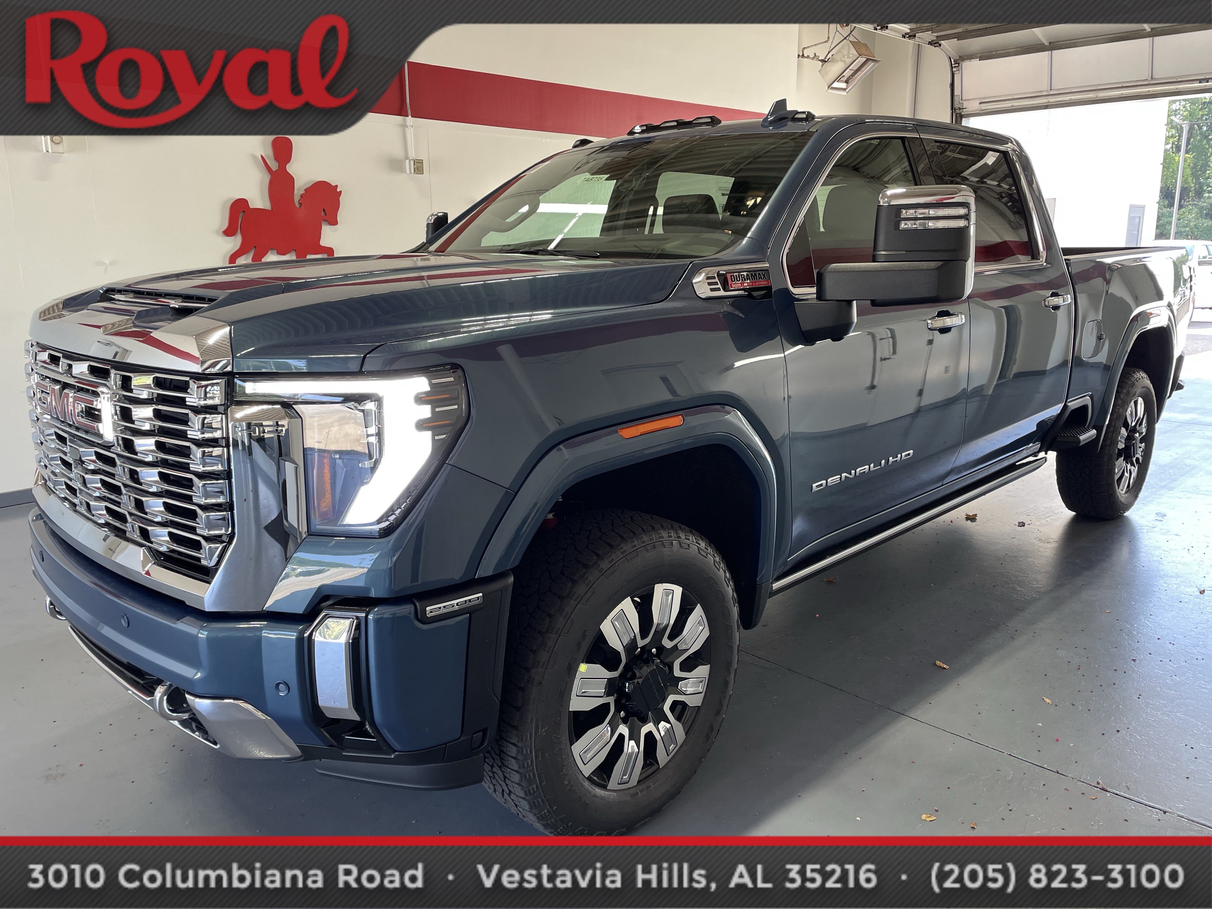 New 2026 GMC Sierra 2500 Denali w/ Denali Reserve Package AWD/4WD image 1