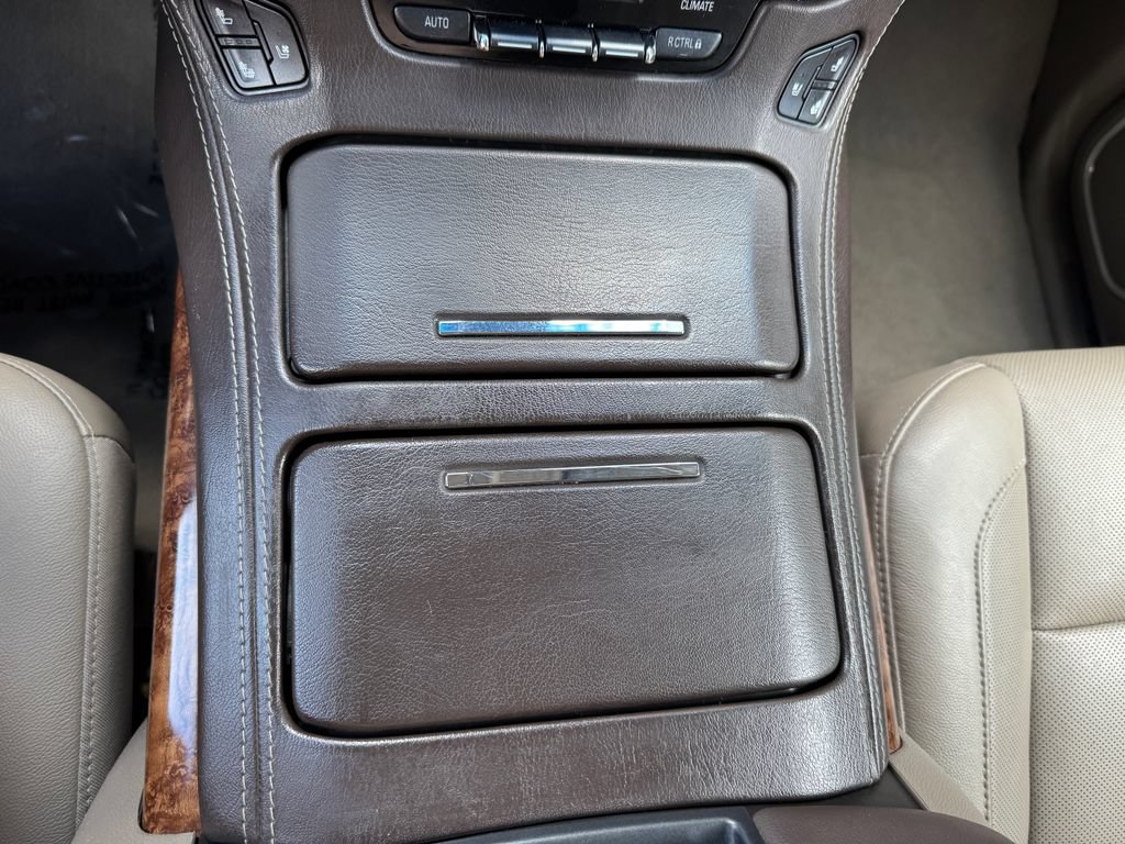 Used 2019 Chevrolet Tahoe Premier AWD/4WD image 35