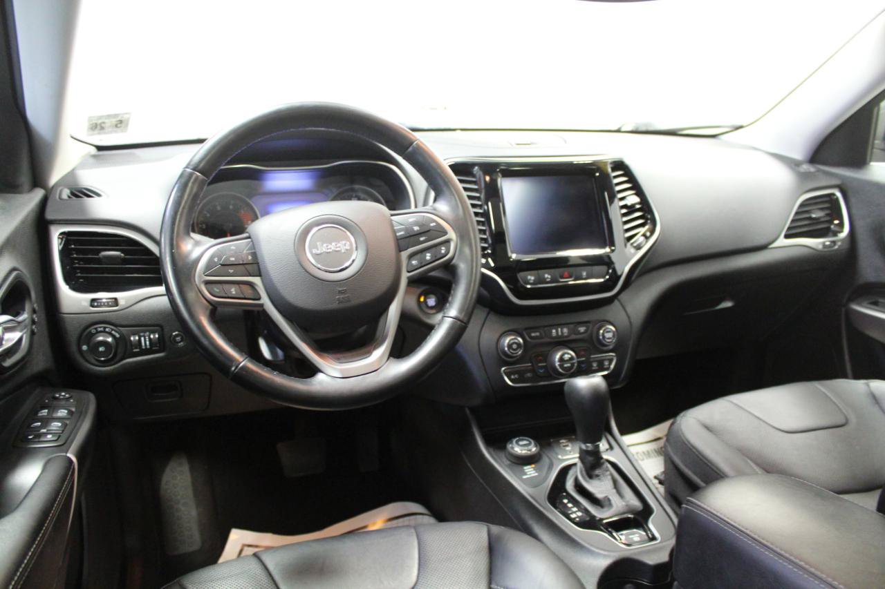 Used 2021 Jeep Cherokee Limited w/ Elite Package AWD/4WD image 7