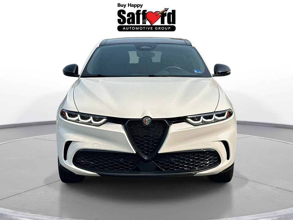 Used 2025 Alfa Romeo Tonale AWD/4WD image 8