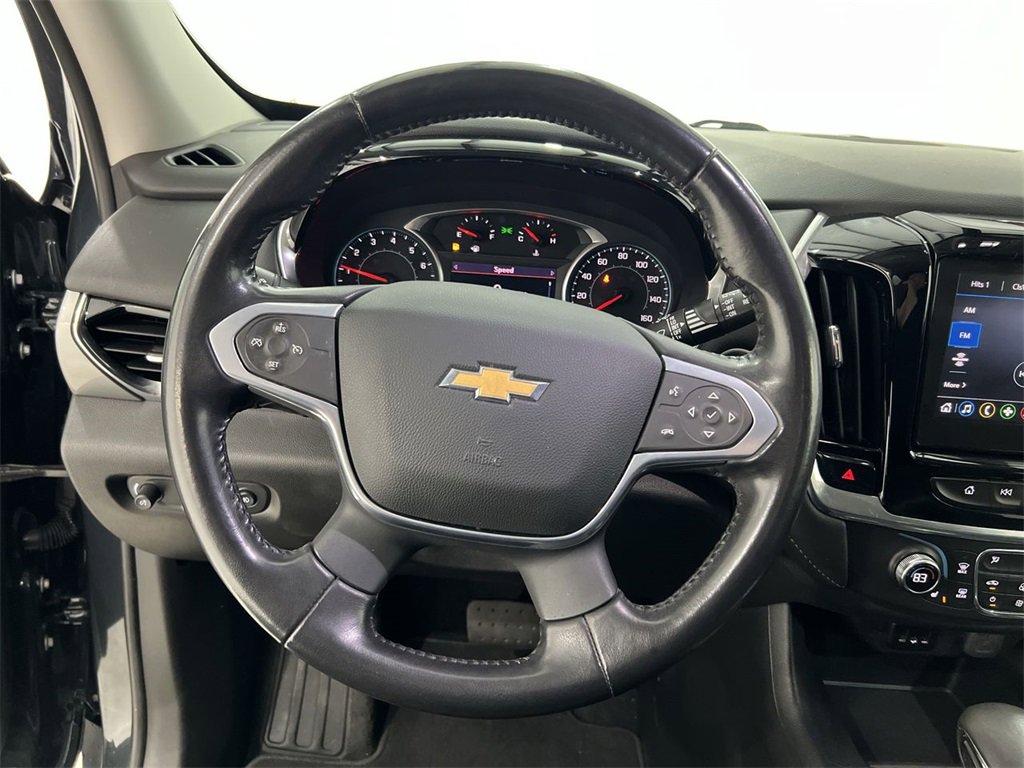 Used 2021 Chevrolet Traverse LT image 10