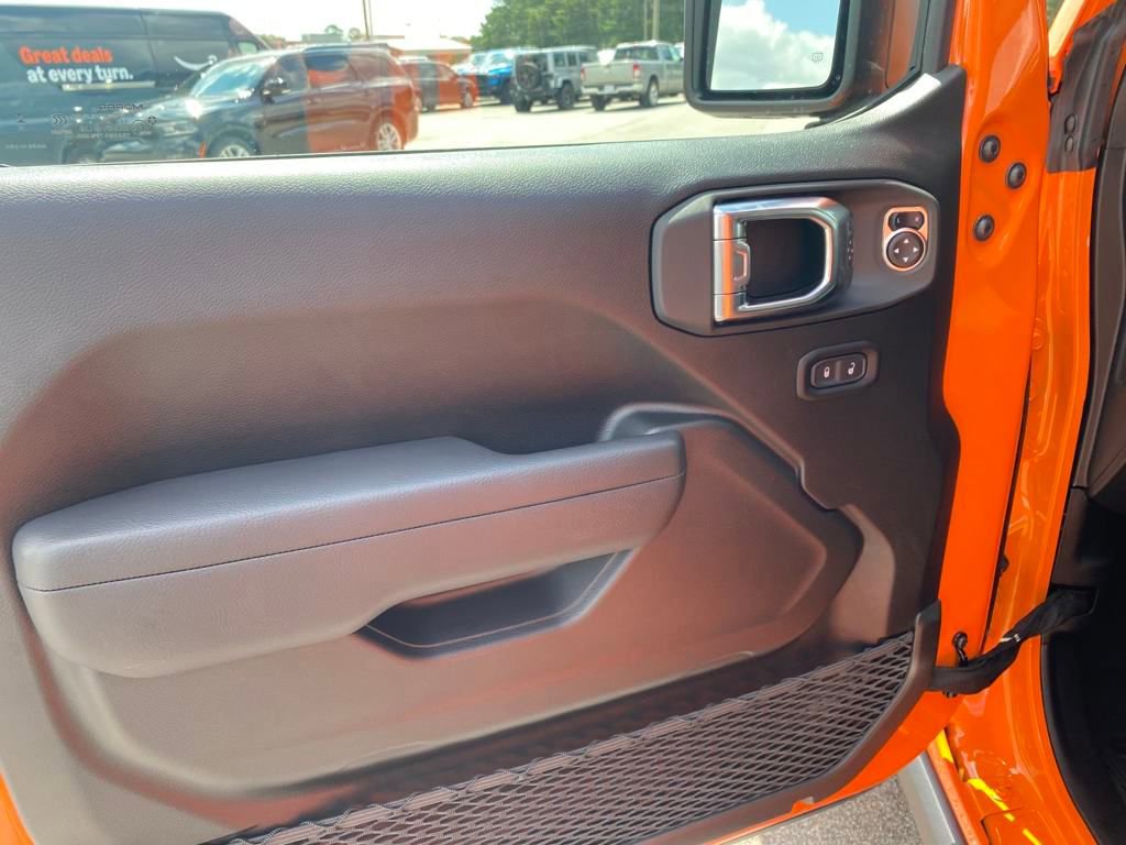 New 2025 Jeep Wrangler Unlimited Rubicon image 10