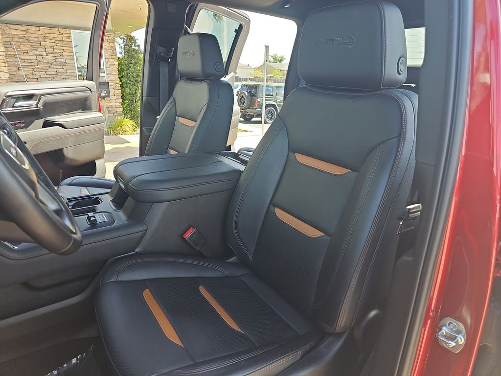 Used 2025 GMC Sierra 1500 AT4 w/ AT4 Premium Package image 17
