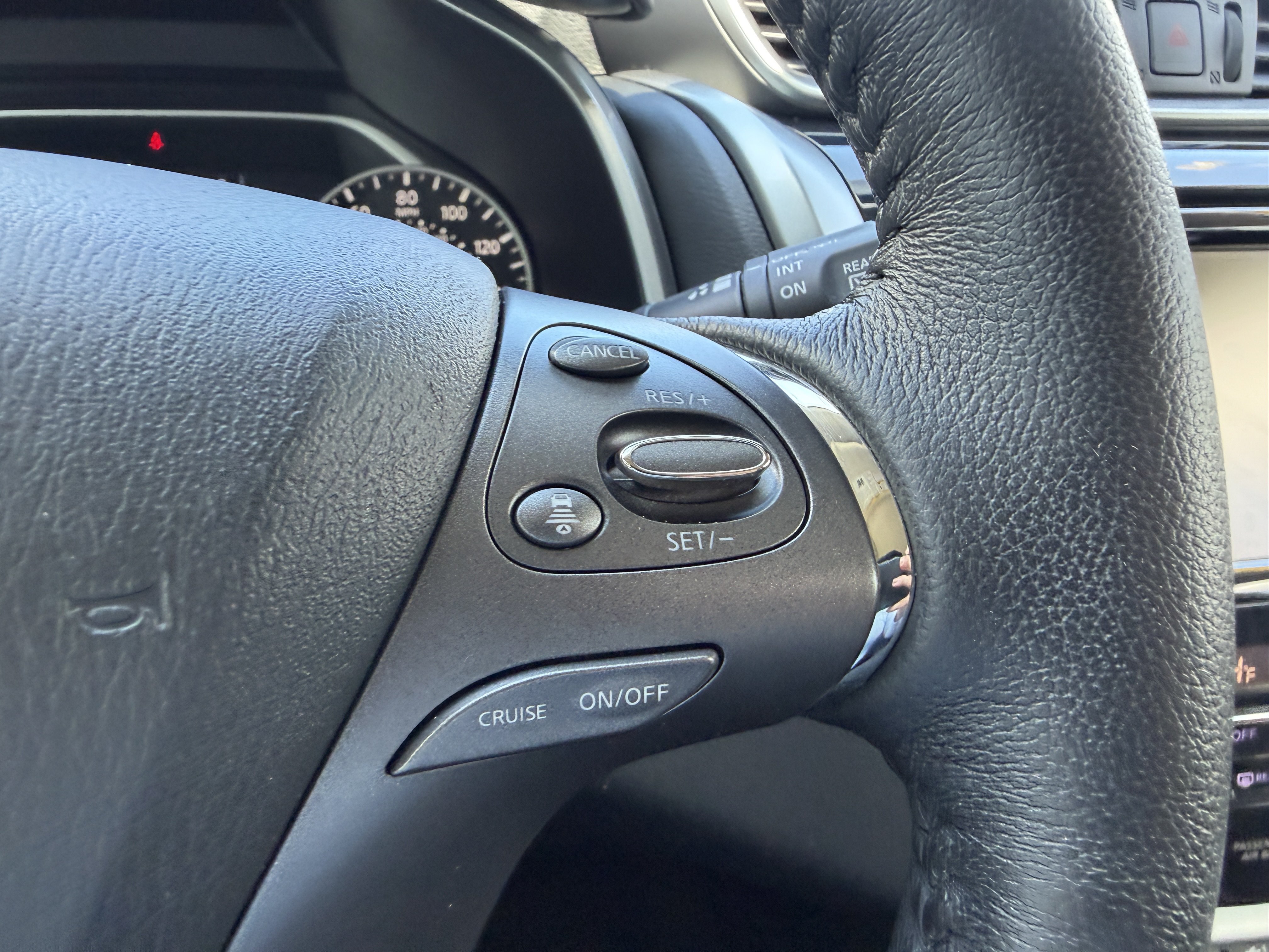 Used 2021 Nissan Murano SL FWD image 27
