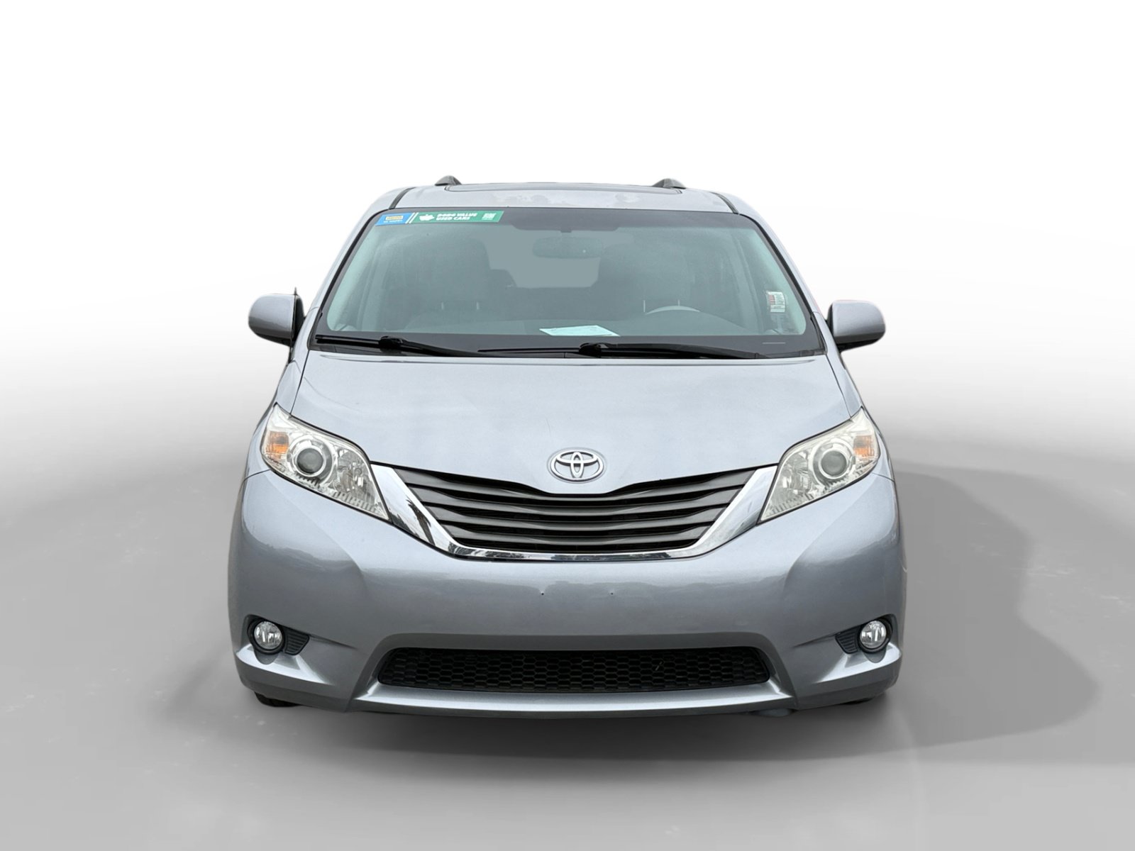 Used 2012 Toyota Sienna XLE FWD image 8