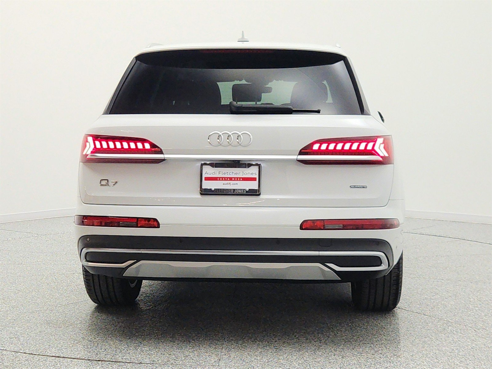 Used 2023 Audi Q7 2.0T Premium Plus w/ Premium Plus Package AWD/4WD image 6