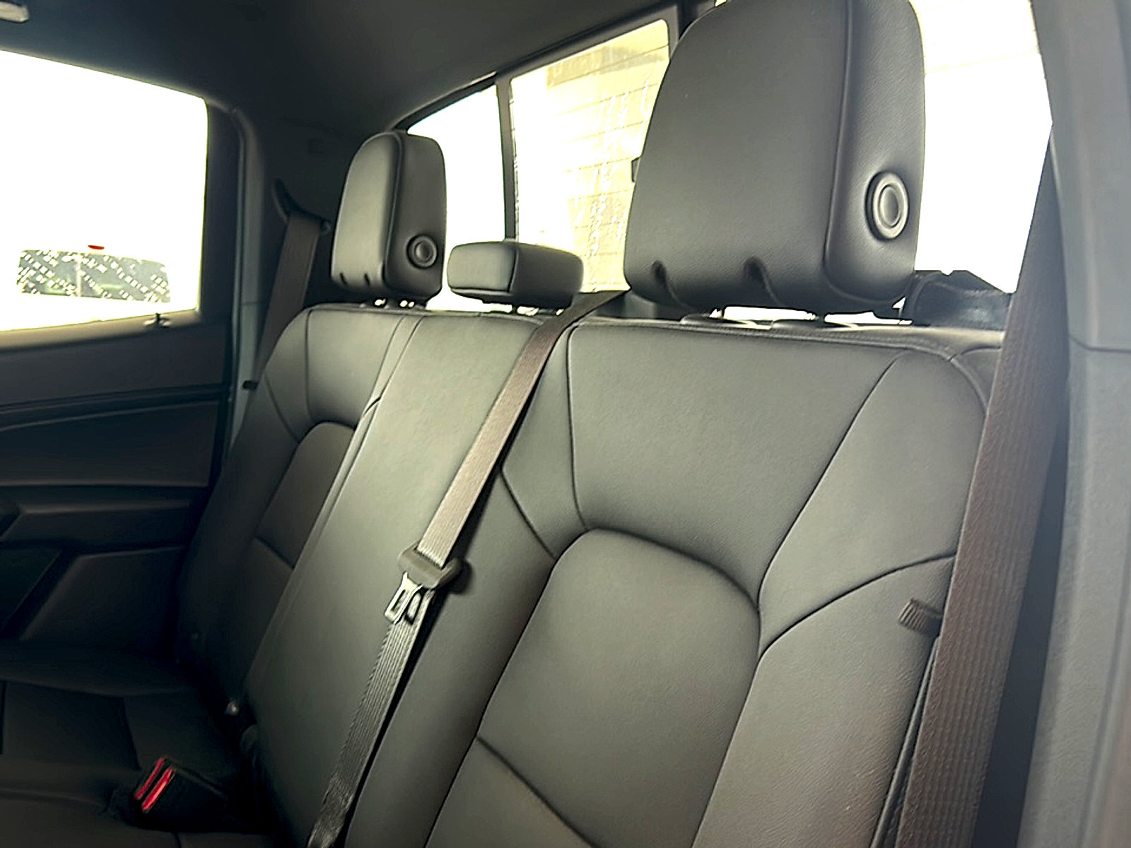 Used 2025 Chevrolet Colorado Trail Boss AWD/4WD image 19